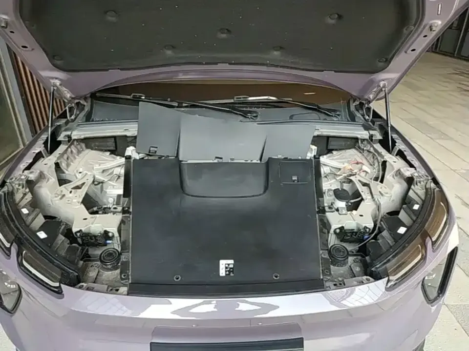Nio EC6
