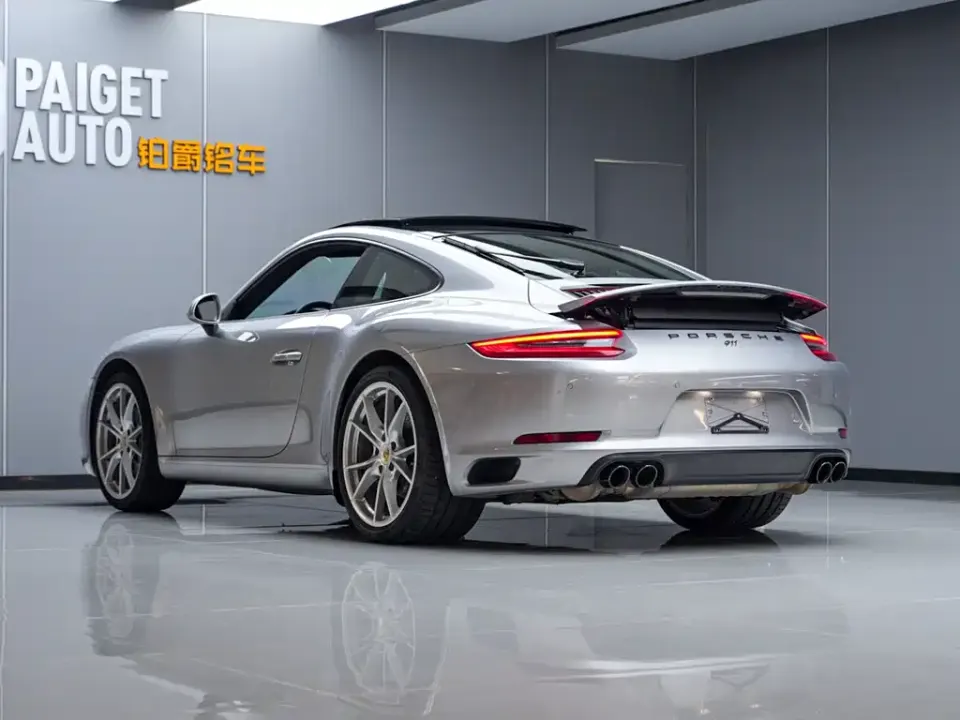 Porsche 911