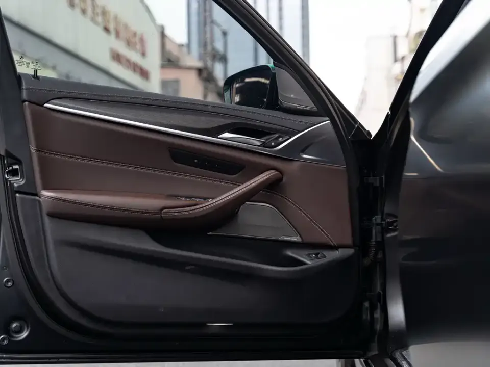 BMW 5 Series (Import)