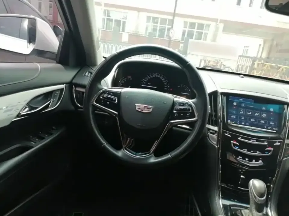 Cadillac ATS-L