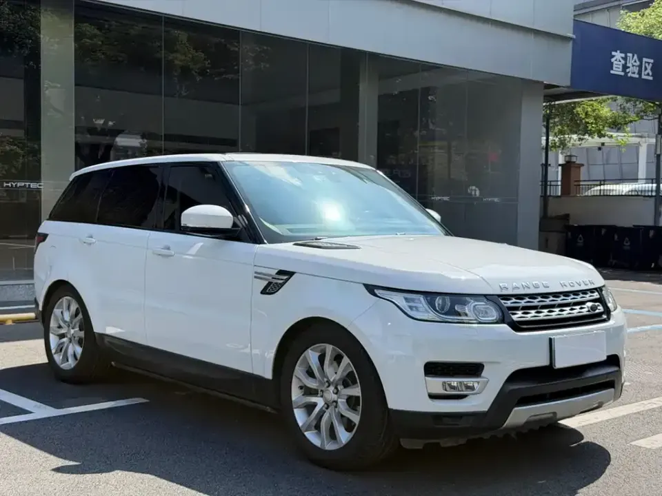 Land Rover Sport