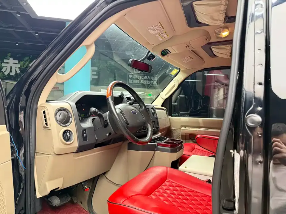 Ford E350