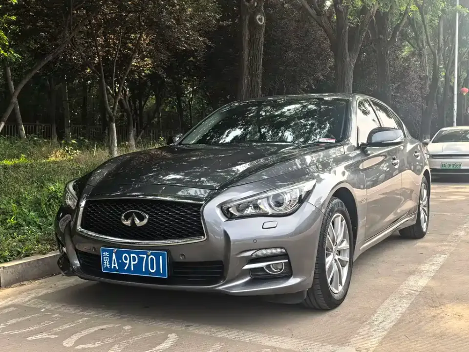 Infiniti Q50L