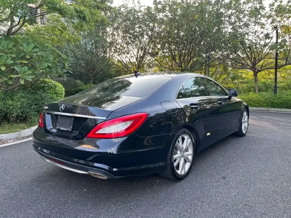 Mercedes-Benz CLS