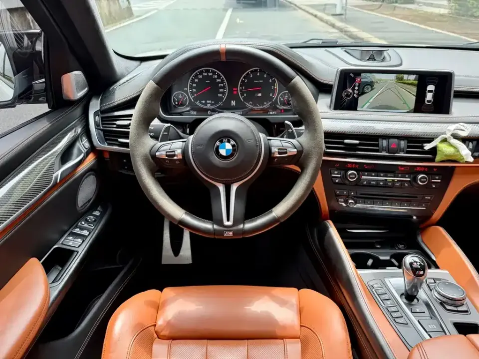 BMW X6 M