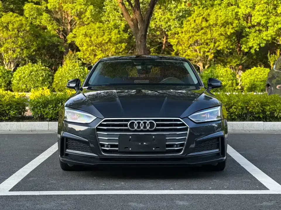 Audi A5 (Import)
