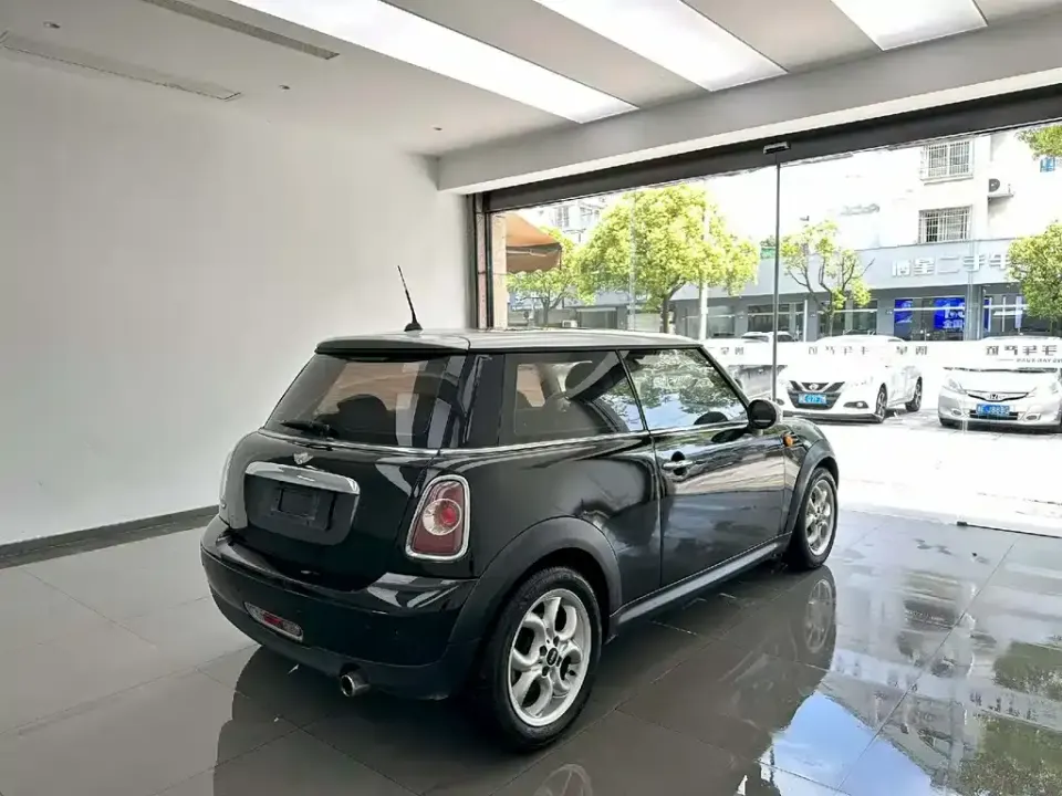 MINI Mini