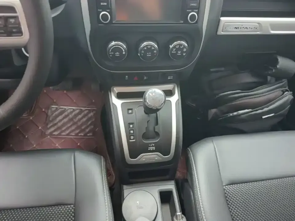 Jeep Compass (Import)