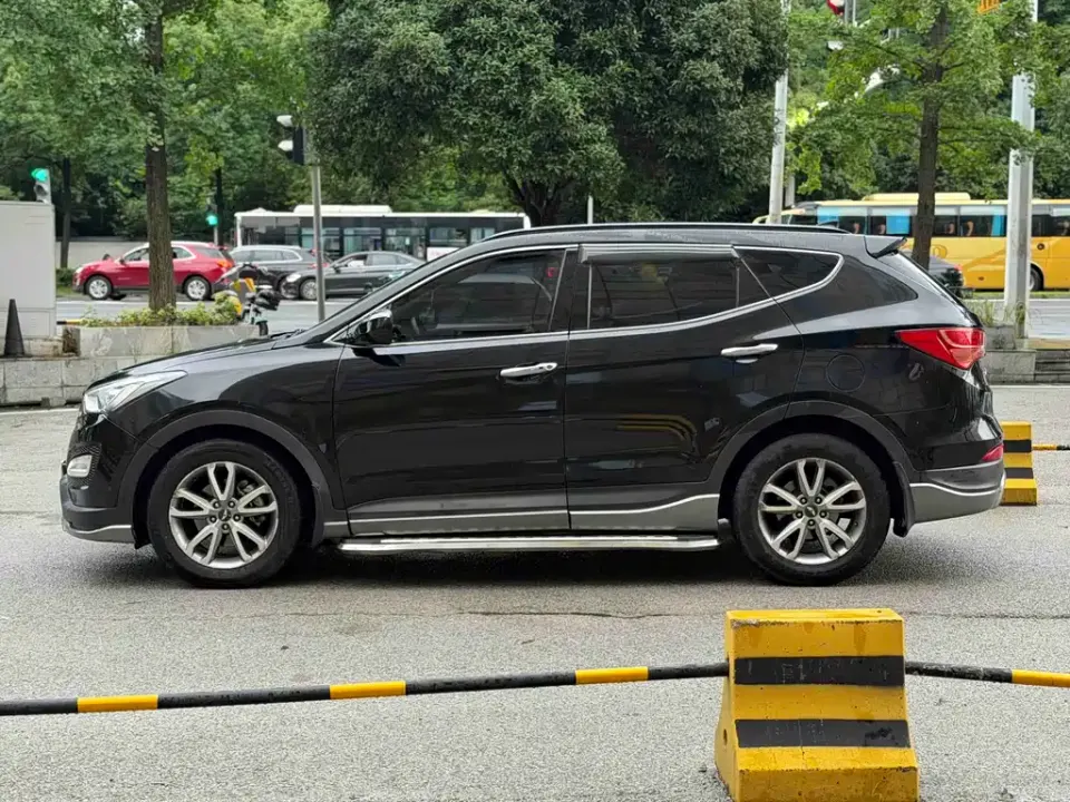 Hyundai Santa Fe (Import)