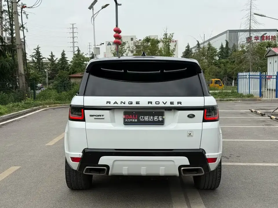Land Rover Sport