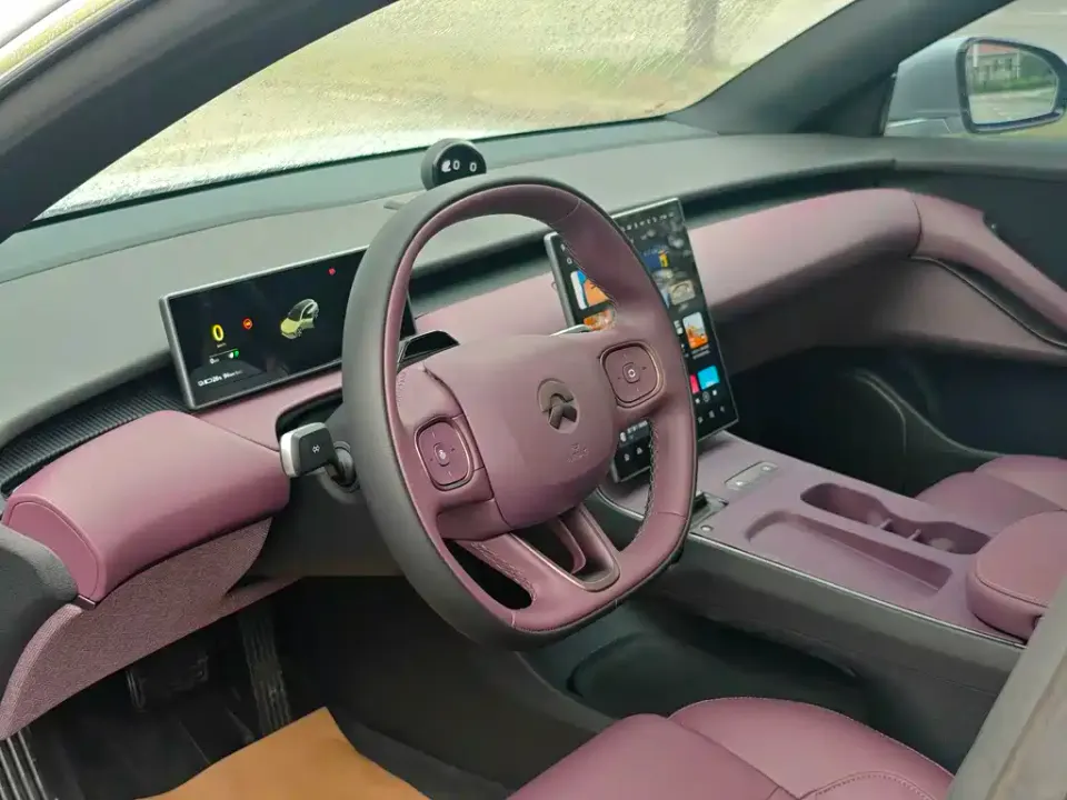Nio ET5T