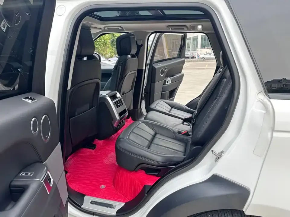 Land Rover Sport