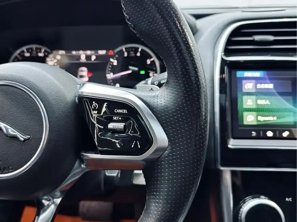 Jaguar XEL