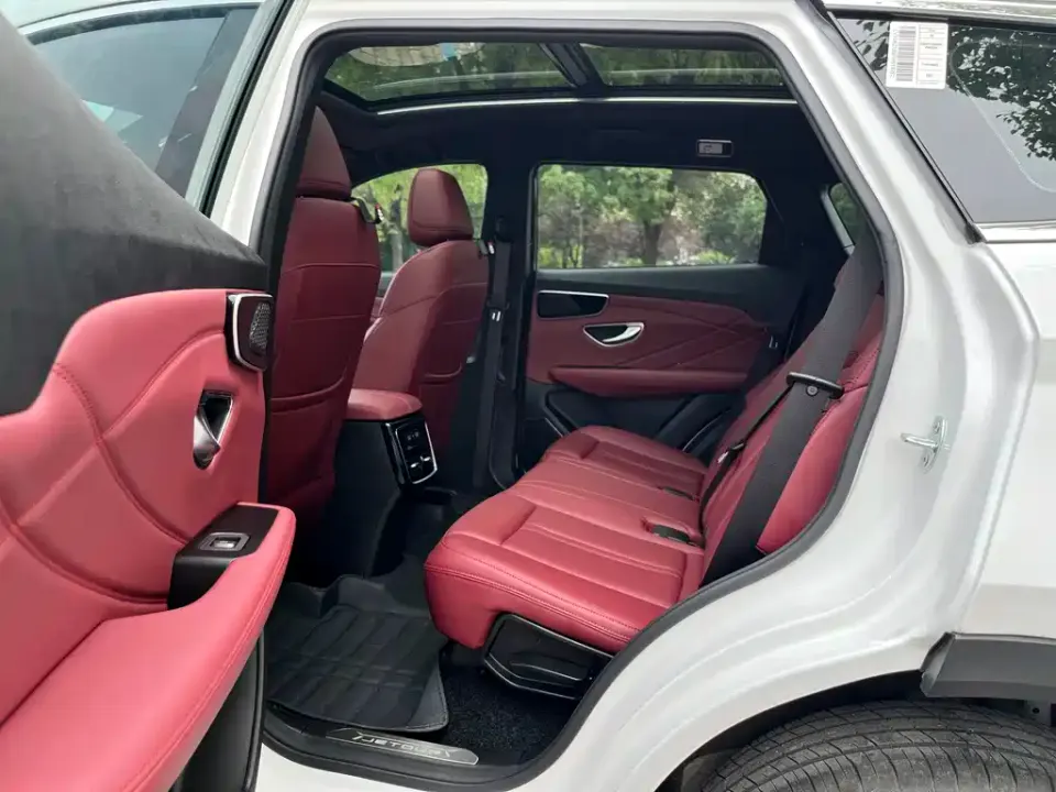 Jetour X70 Plus