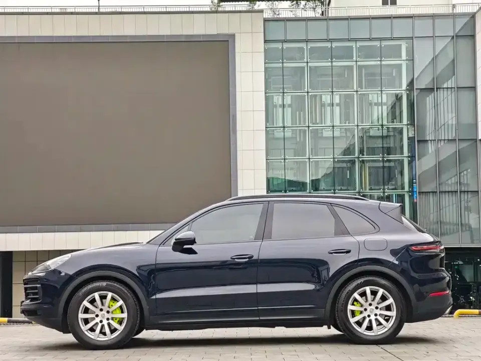 Porsche Cayenne Hybrid