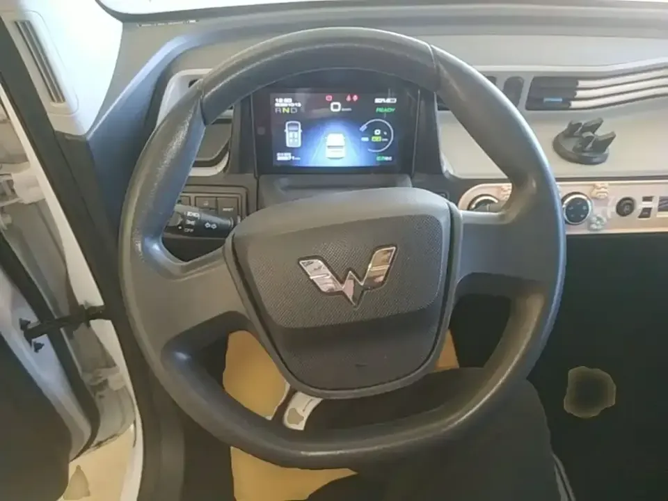 Wuling MINIEV