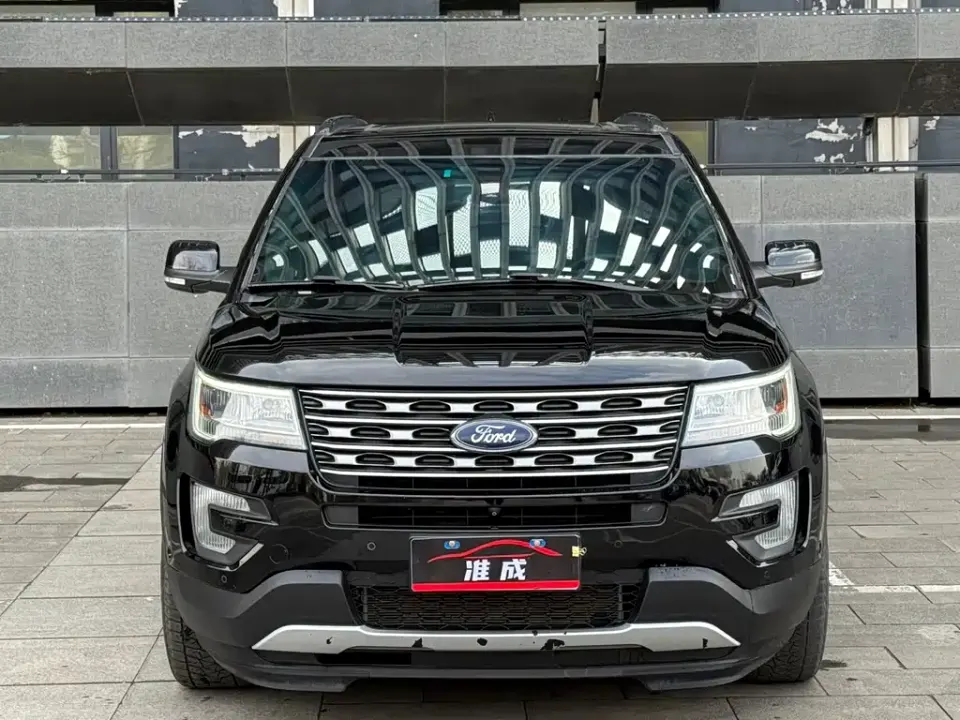 Ford Explorer (Import)