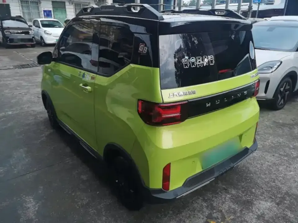 Wuling MINIEV