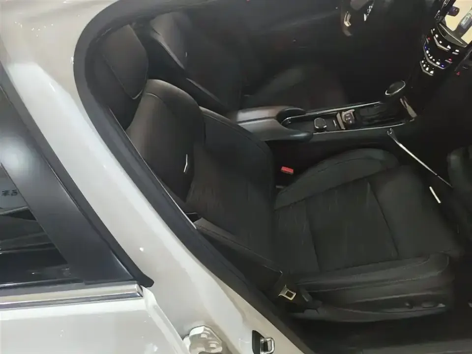 Cadillac ATS-L