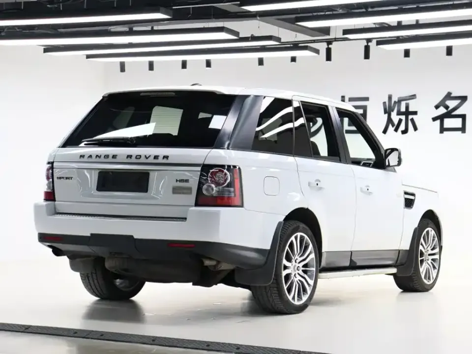 Land Rover Sport
