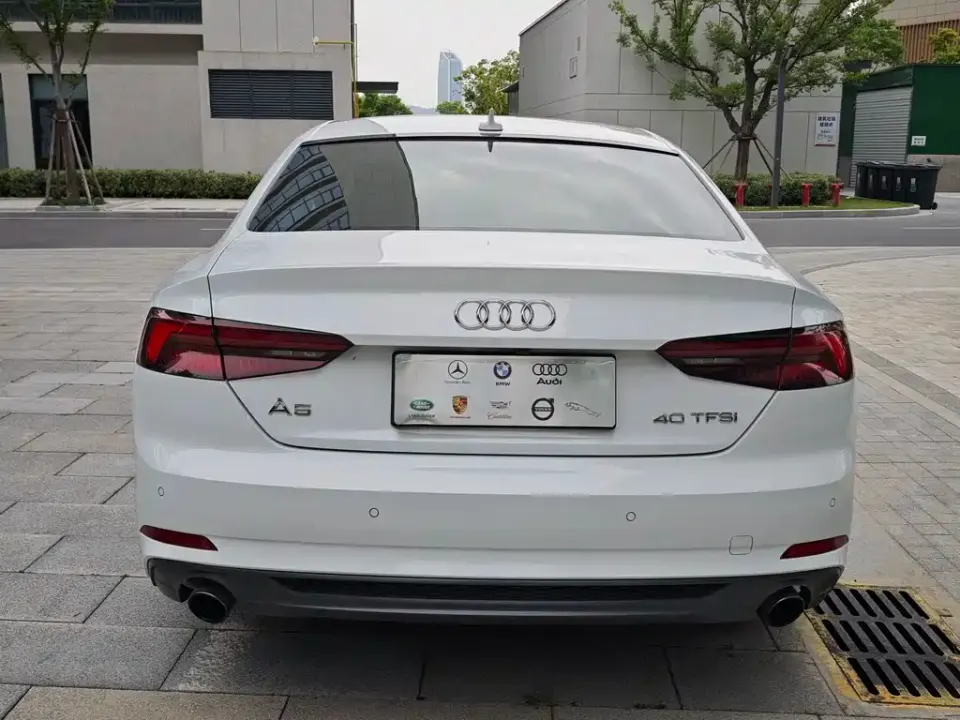 Audi A5 (Import)