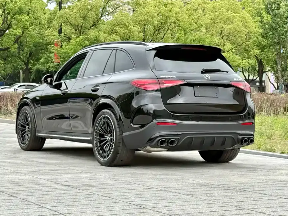 Mercedes-Benz GLC AMG