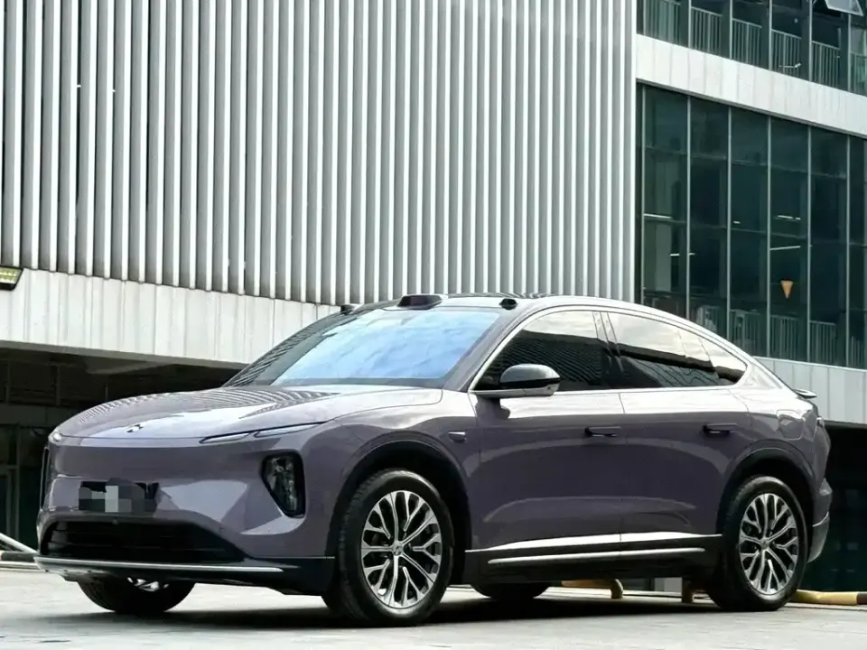 Nio EC6