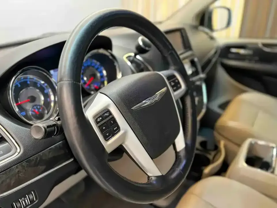Chrysler Grand Voyager (Import)