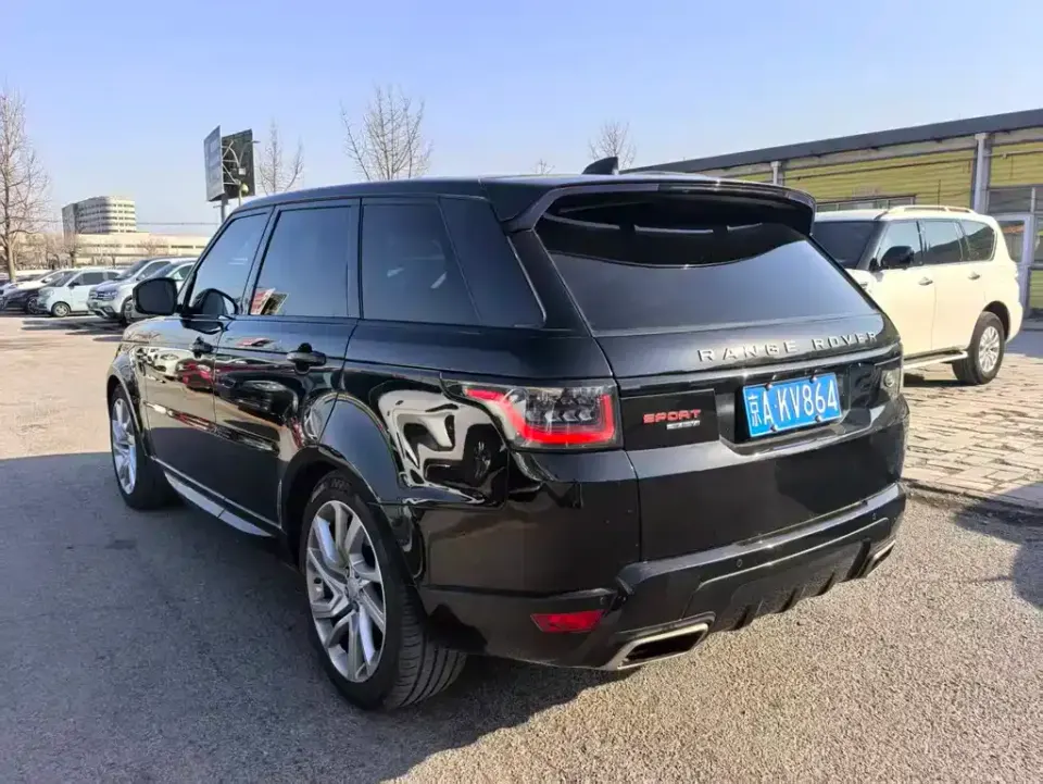 Land Rover Sport
