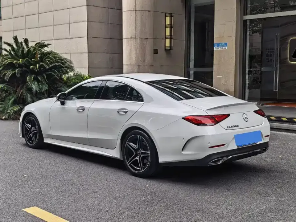 Mercedes-Benz CLS