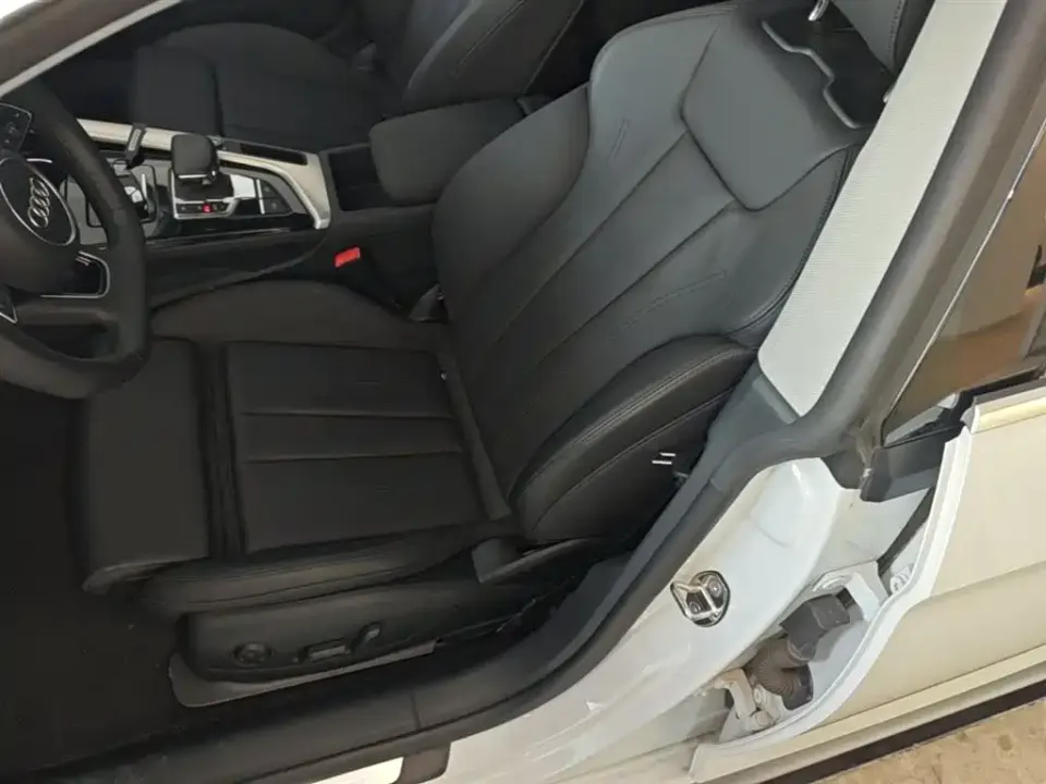 Audi A5 (Import)