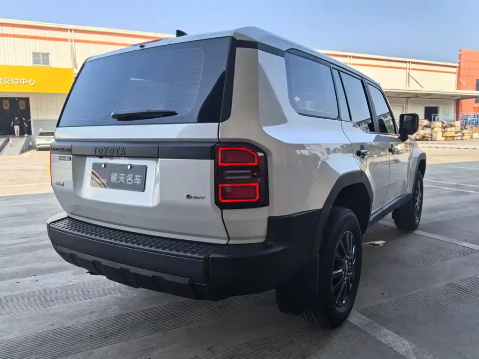 Toyota Prado