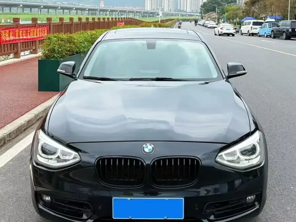BMW 1 Series (Import)