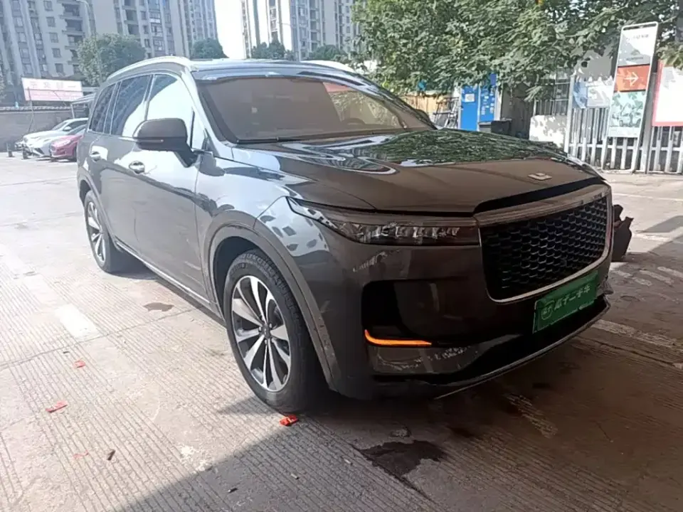 Li Li ONE