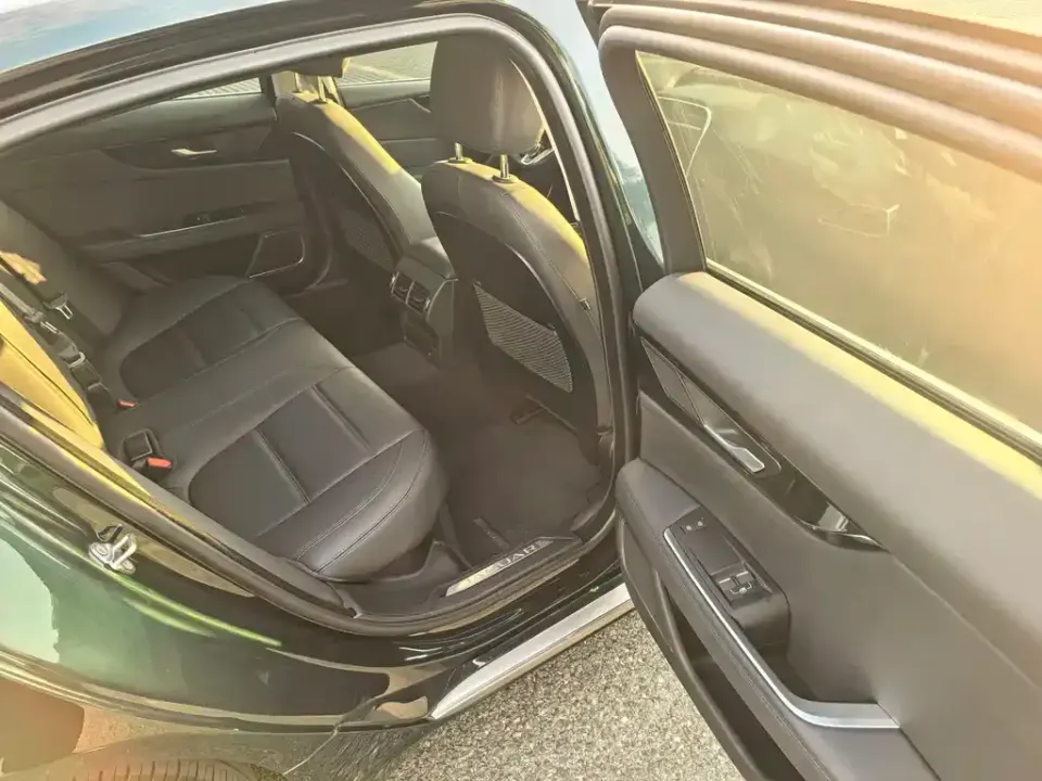 Jaguar XEL