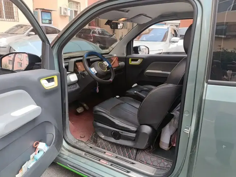 Wuling MINIEV