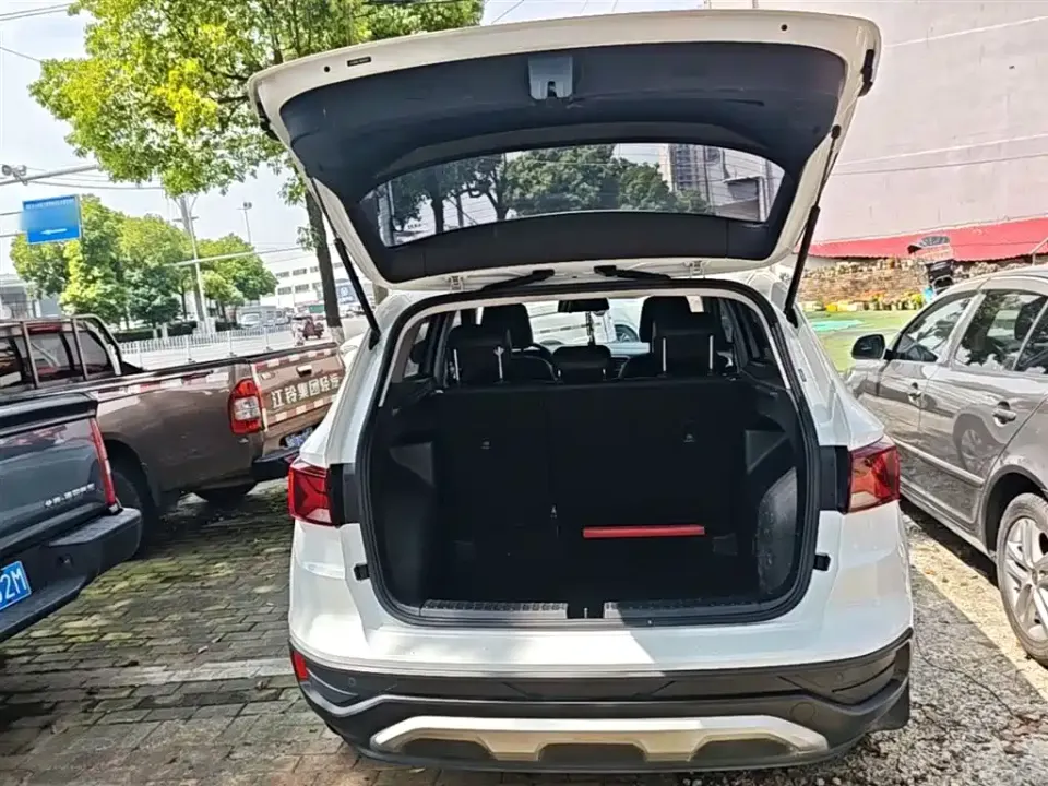 Jetta VS5