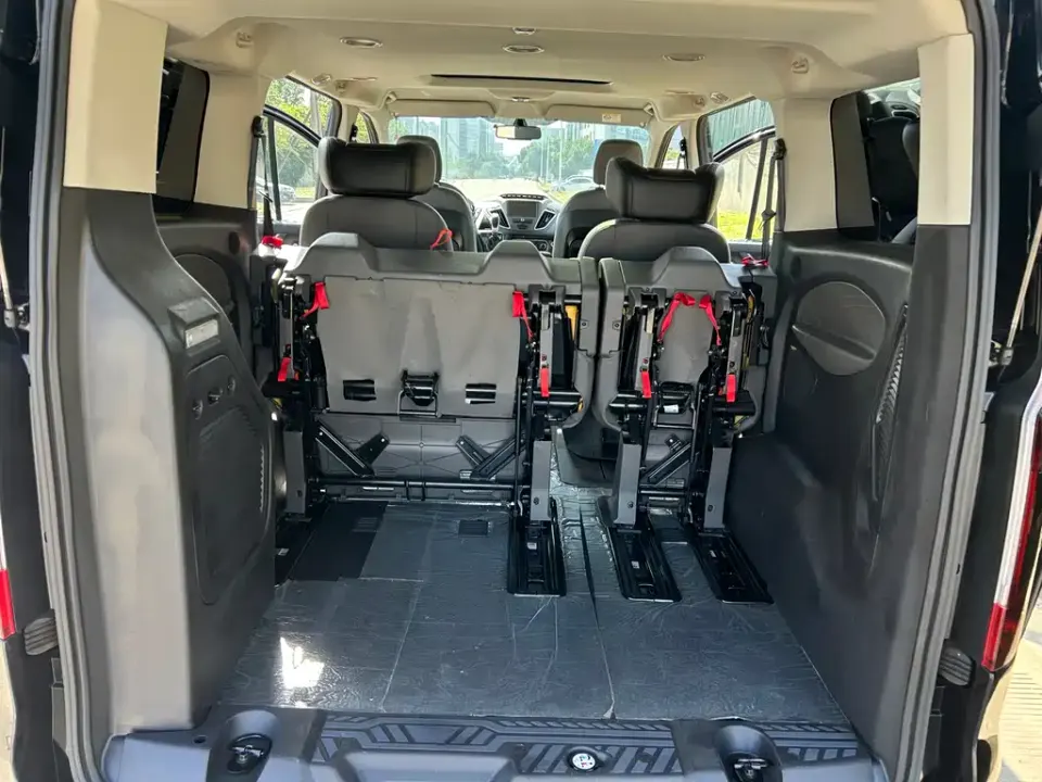 Ford Tourneo