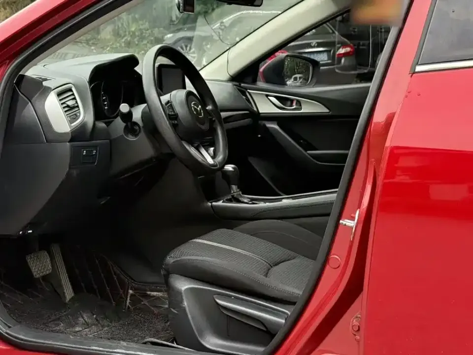 Mazda 3 Axela