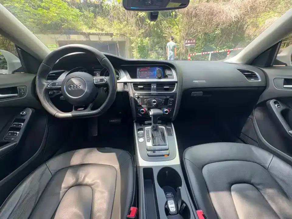 Audi A5 (Import)