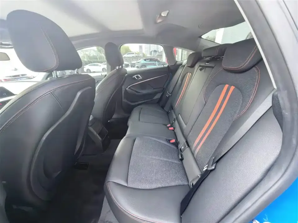 BMW 2 Series (Import)