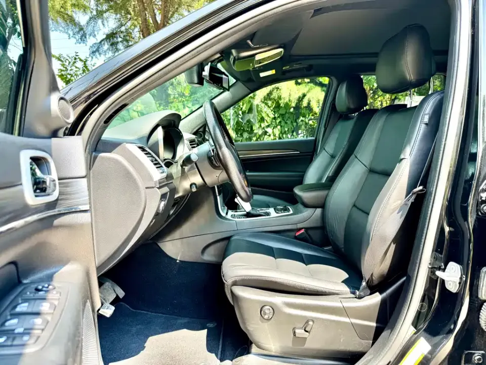 Jeep Grand Cherokee (Import)