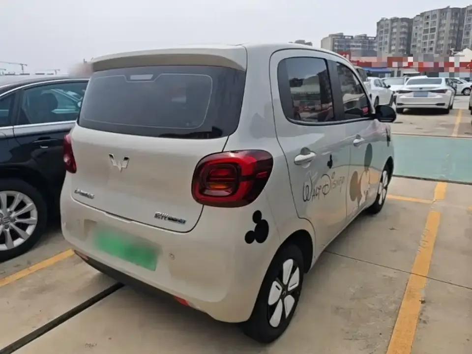 Wuling MINIEV