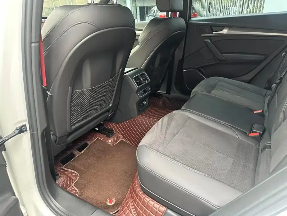 Audi Q5L Sportback