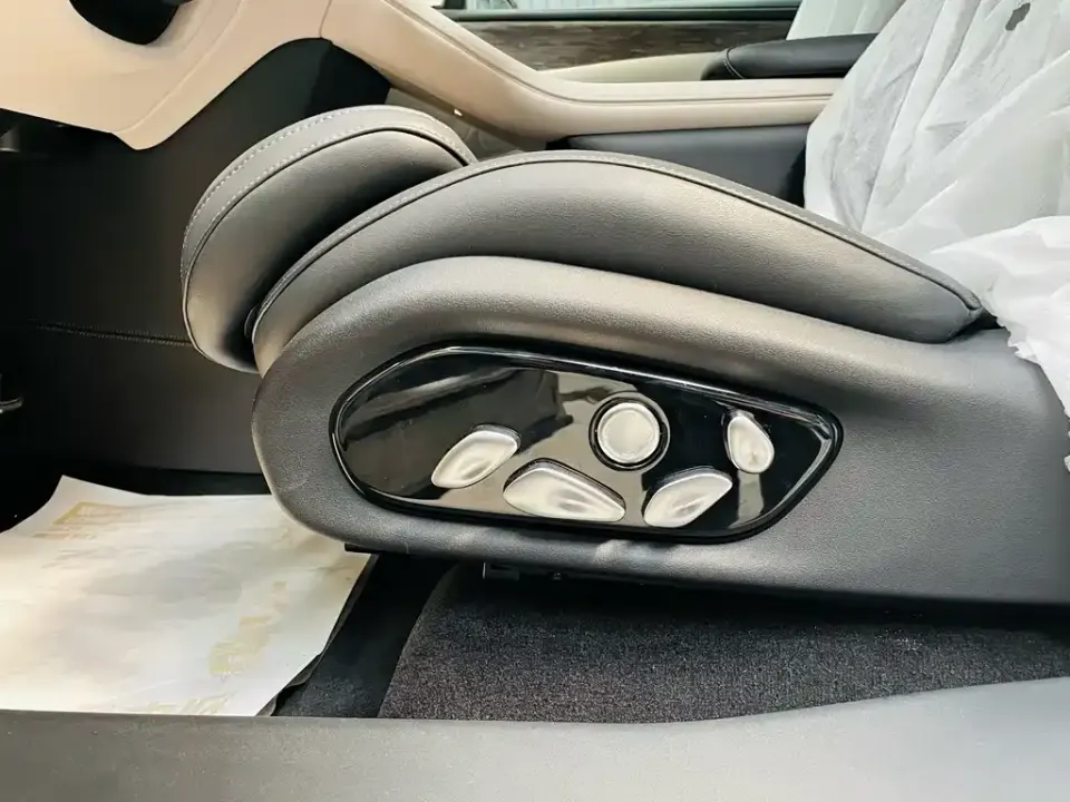 IM Motors IM LS7