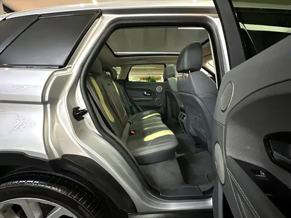 Land Rover Evoque (Import)