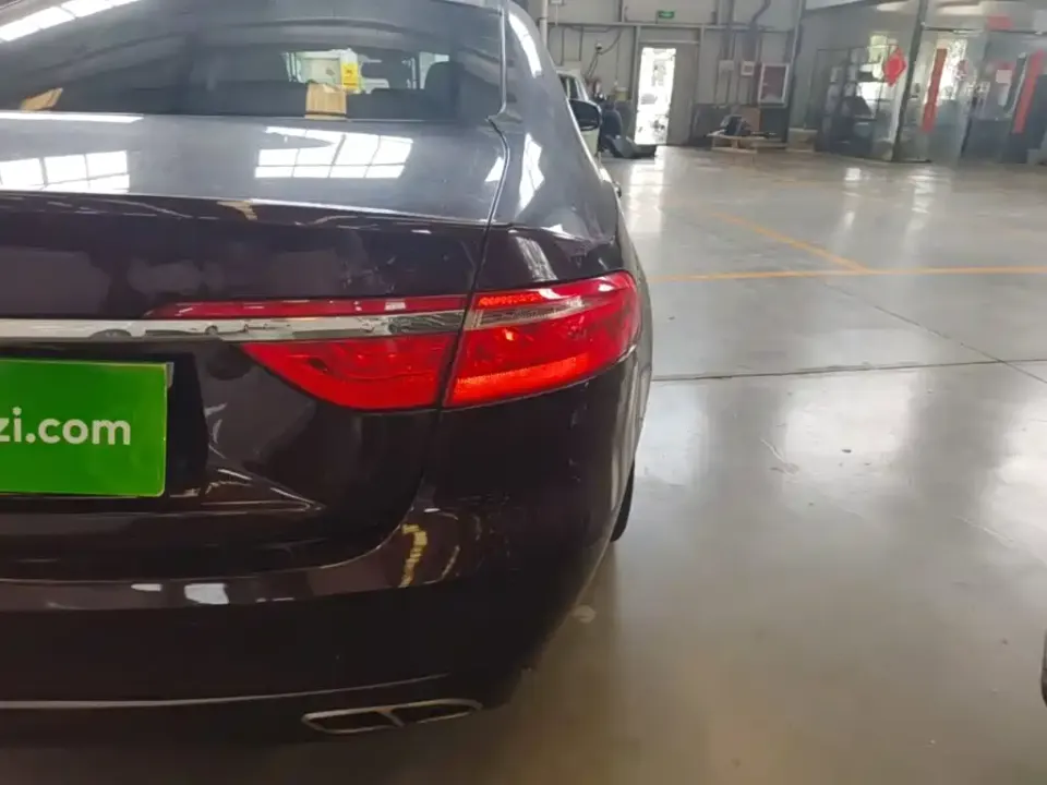 Jaguar XFL