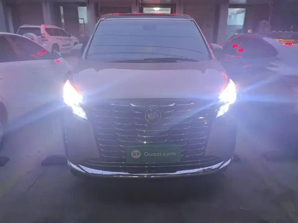 Buick GL8