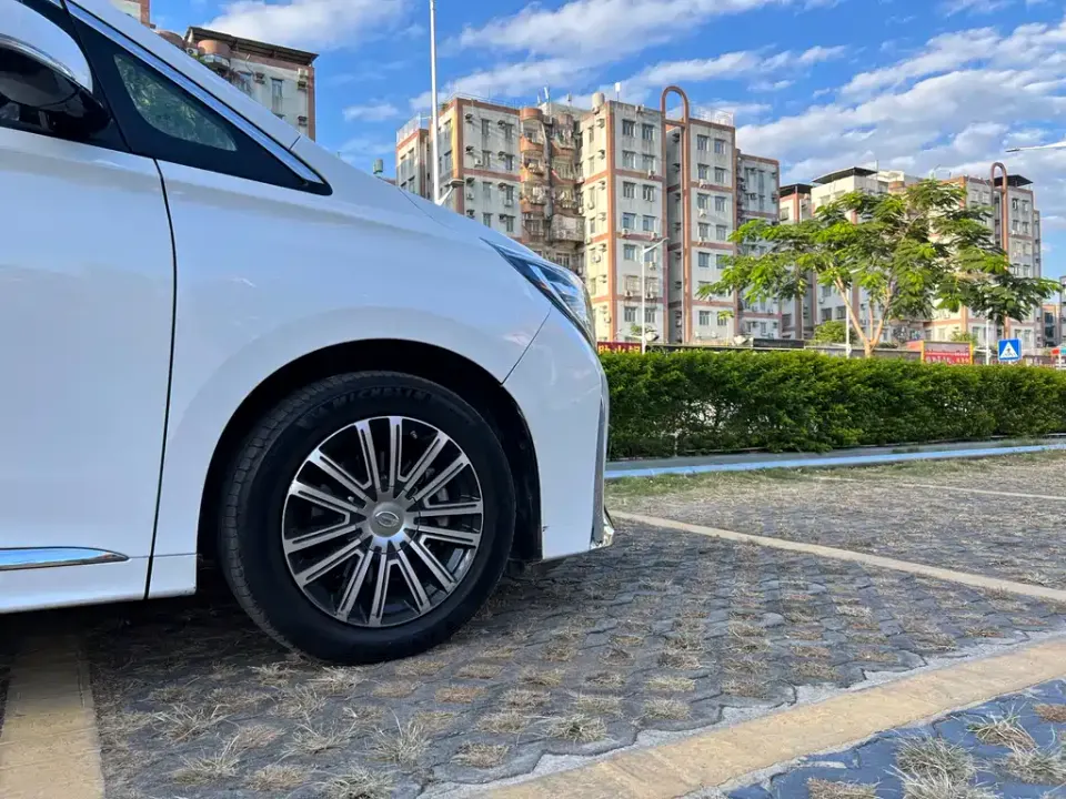 GAC Trumpchi M8