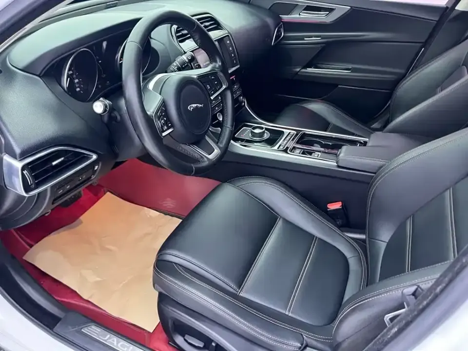 Jaguar XEL